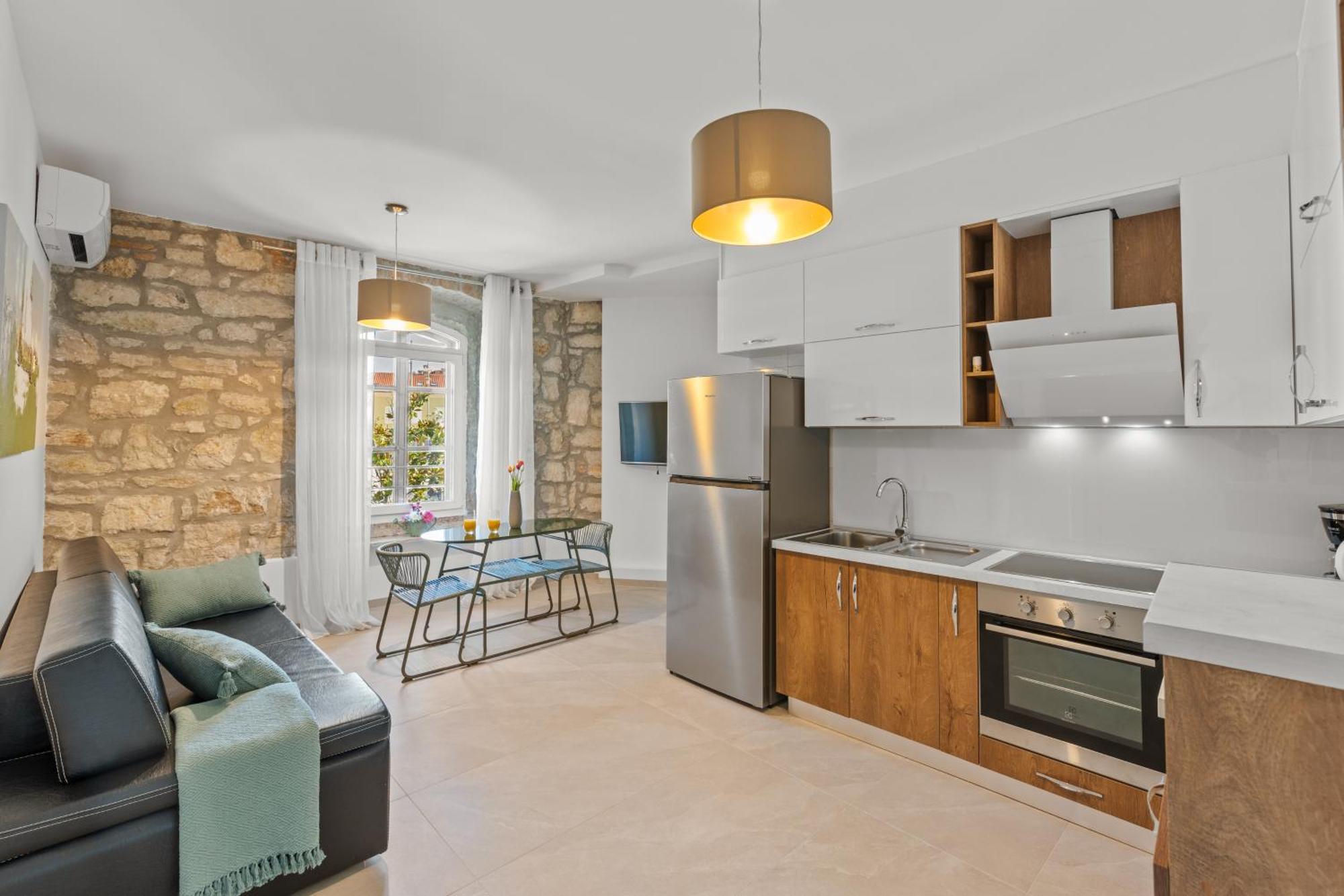 Angel'S Sunrise Apartment Пореч Экстерьер фото